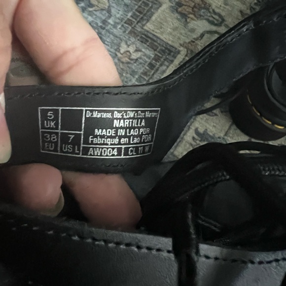 Brand new DR MARTEN sandals - Picture 5 of 7